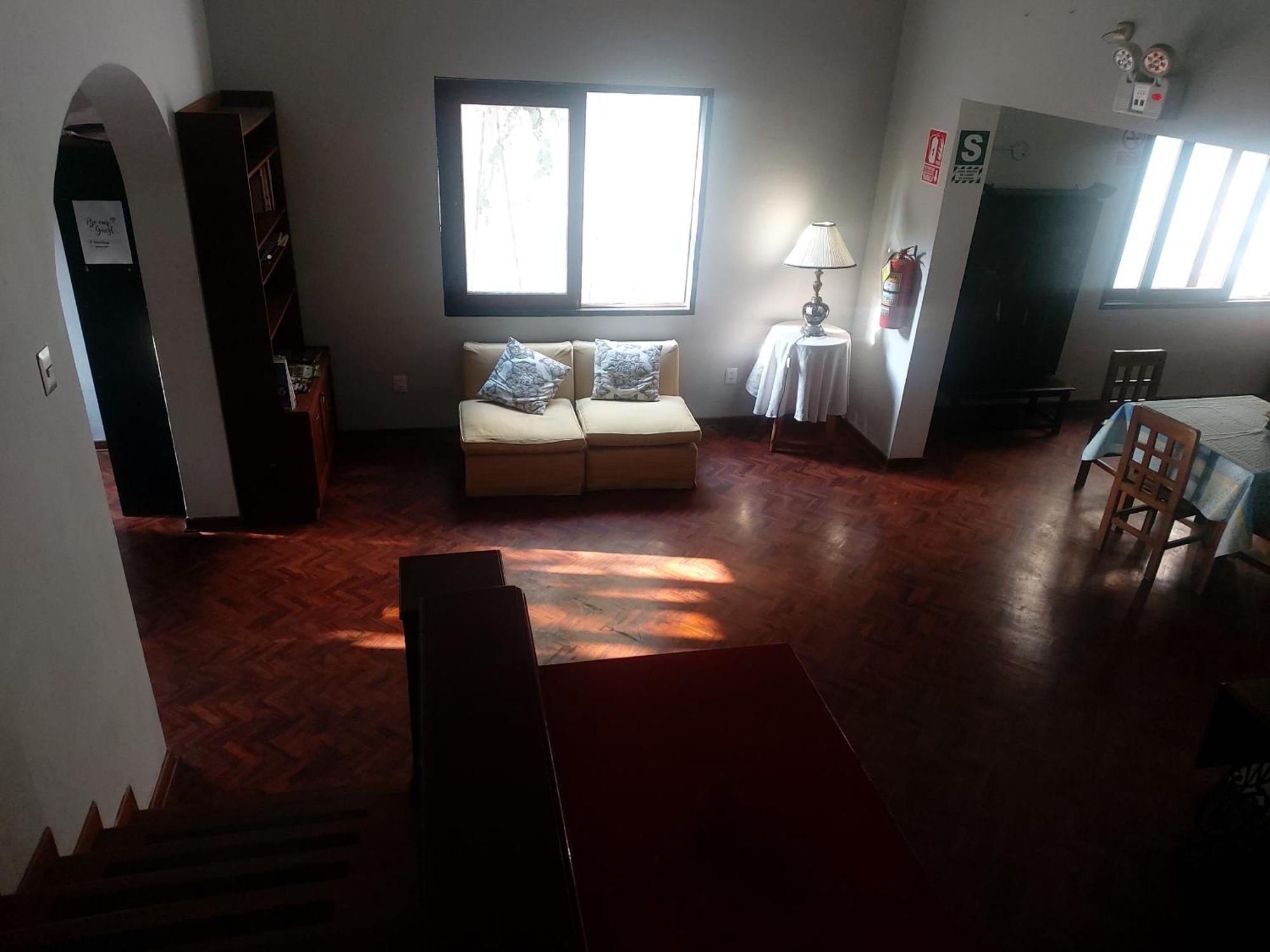 Global Family Backpackers Bed & Breakfast Lima